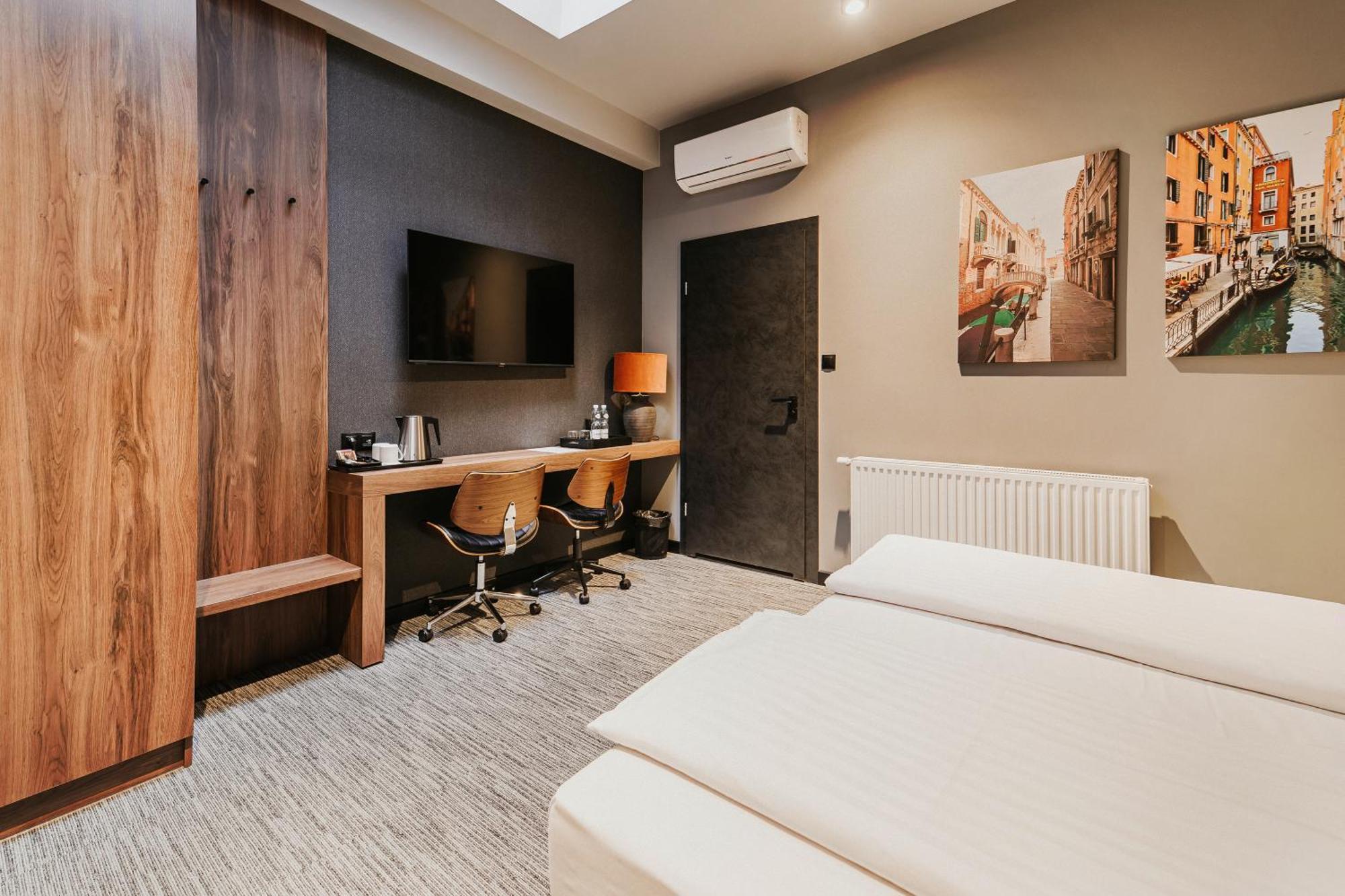Nerohome Bed&Breakfast Ломжа Экстерьер фото